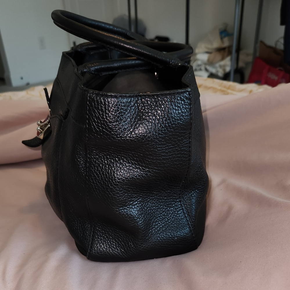 Beautiful black Furla handbag. Medium size